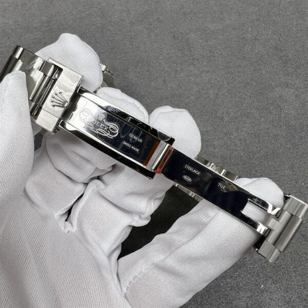 Rolex Sea-Dweller Watch - m126600-0002 Replica