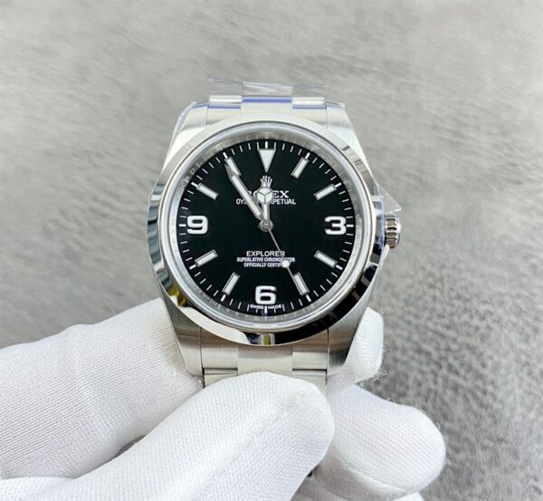 Rolex Explorer - m124270-0001 Replica