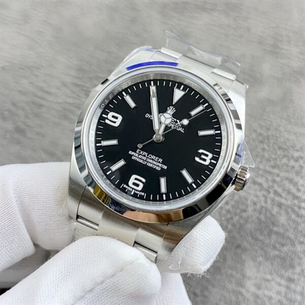 Rolex Explorer - m124270-0001 Replica
